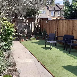  Holiday home 2br Edwardian House In Greenwich