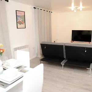  Apartment Stylish Flat By Sn Homes - Zone 4 London