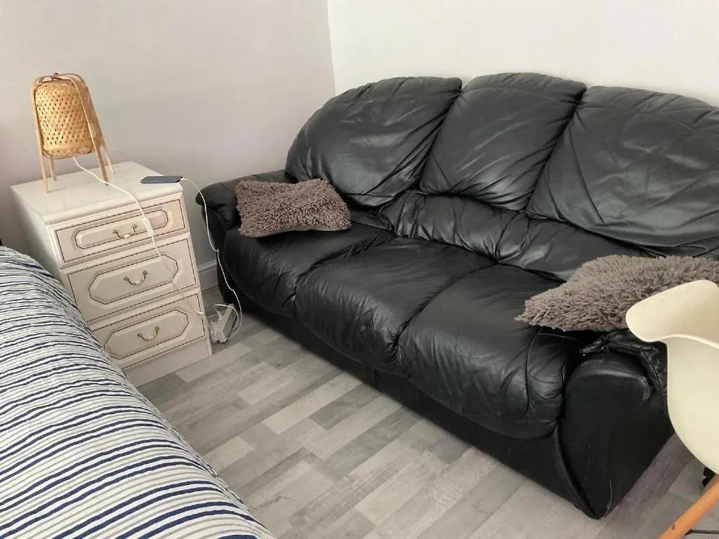 Homestay Road To Home Abbey Wood